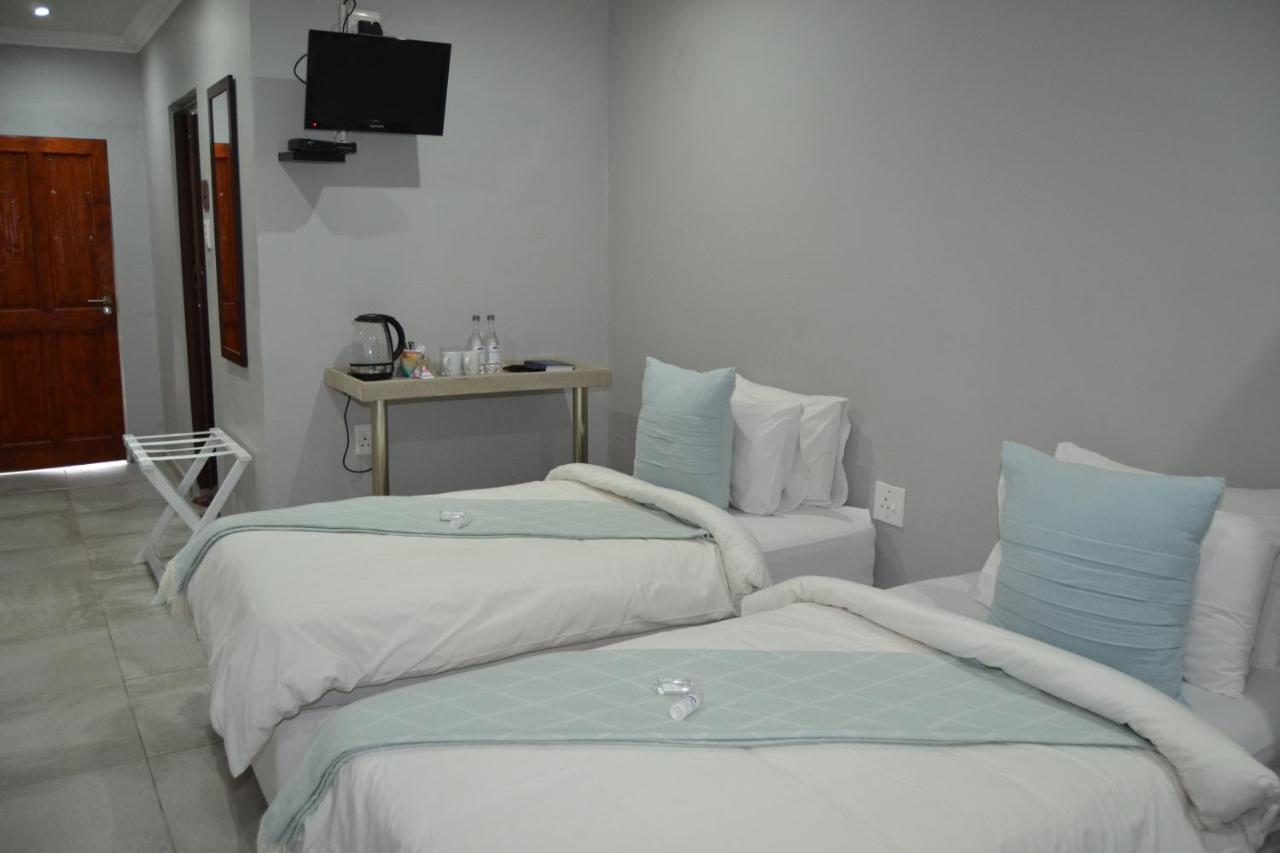 African Sands Guesthouse Load Shedding Free Блумфонтейн Экстерьер фото