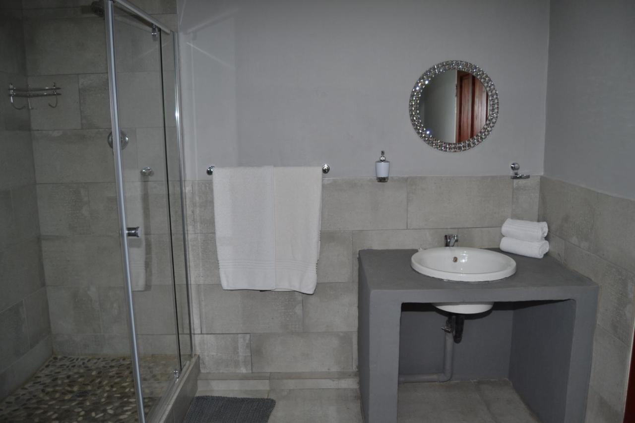 African Sands Guesthouse Load Shedding Free Блумфонтейн Экстерьер фото